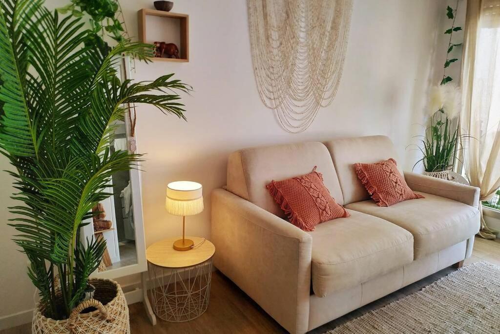 : Magnifique Studio, Idéalement Situé Appartement Hyères
